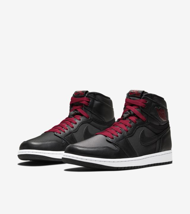 nike jordan 1 black red