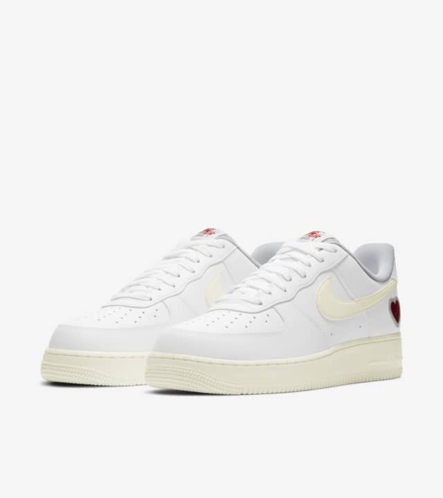 年に一度の Nike Valentine S Day 感謝 を伝える日 Represent